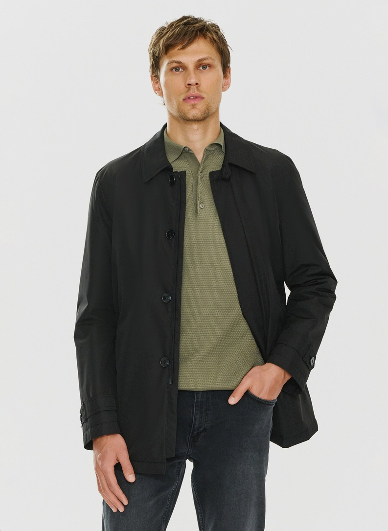 Juodas demisezoninis vyriškas lietpaltis