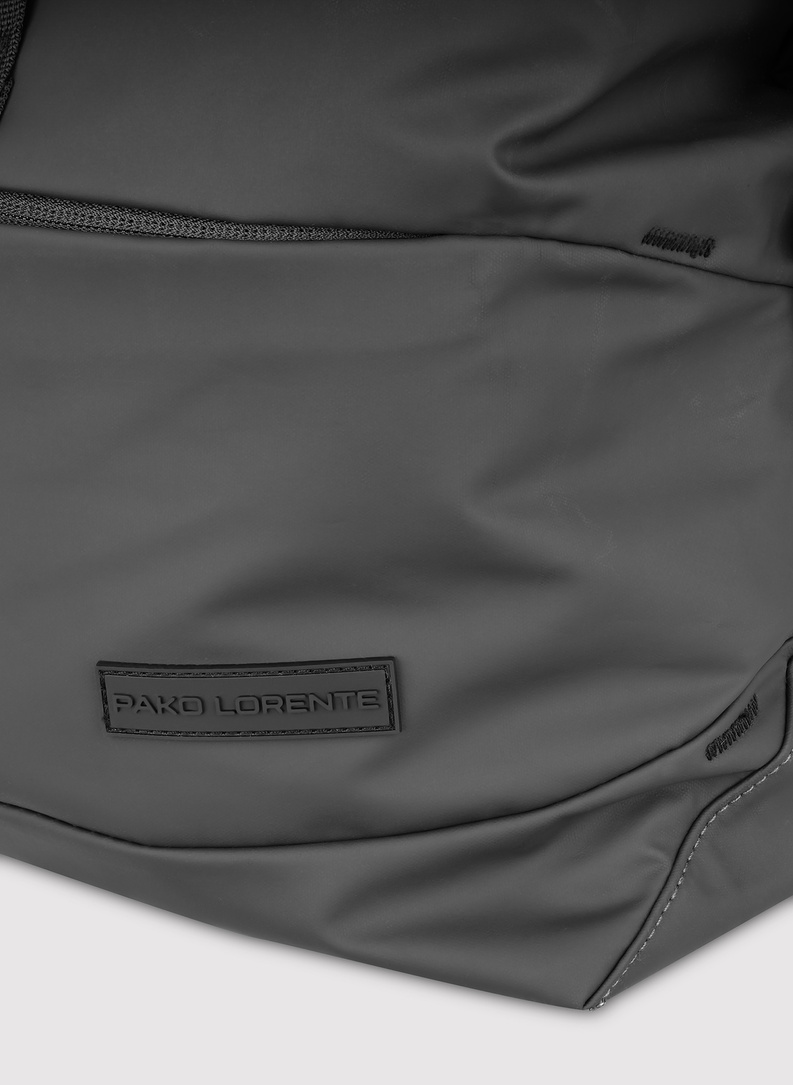 Pilkas vyriškas savaitgalio krepšys