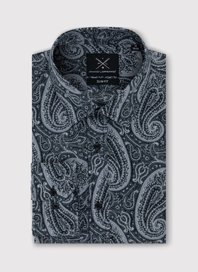 Juodi vyriški marškiniai peislio raštu