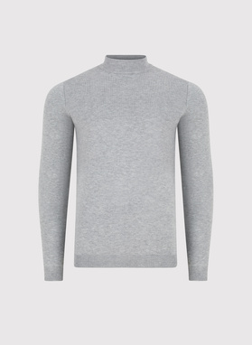 Pilkas vyriškas pusgolfis