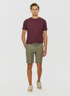 Žali vyriški šortai be raštų