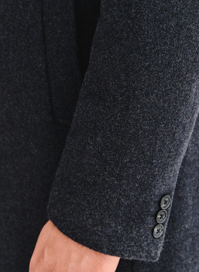 Grafito spalvos vyriškas lietpaltis su nusegama apykakle